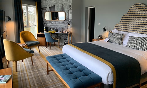 Standard Double Suite